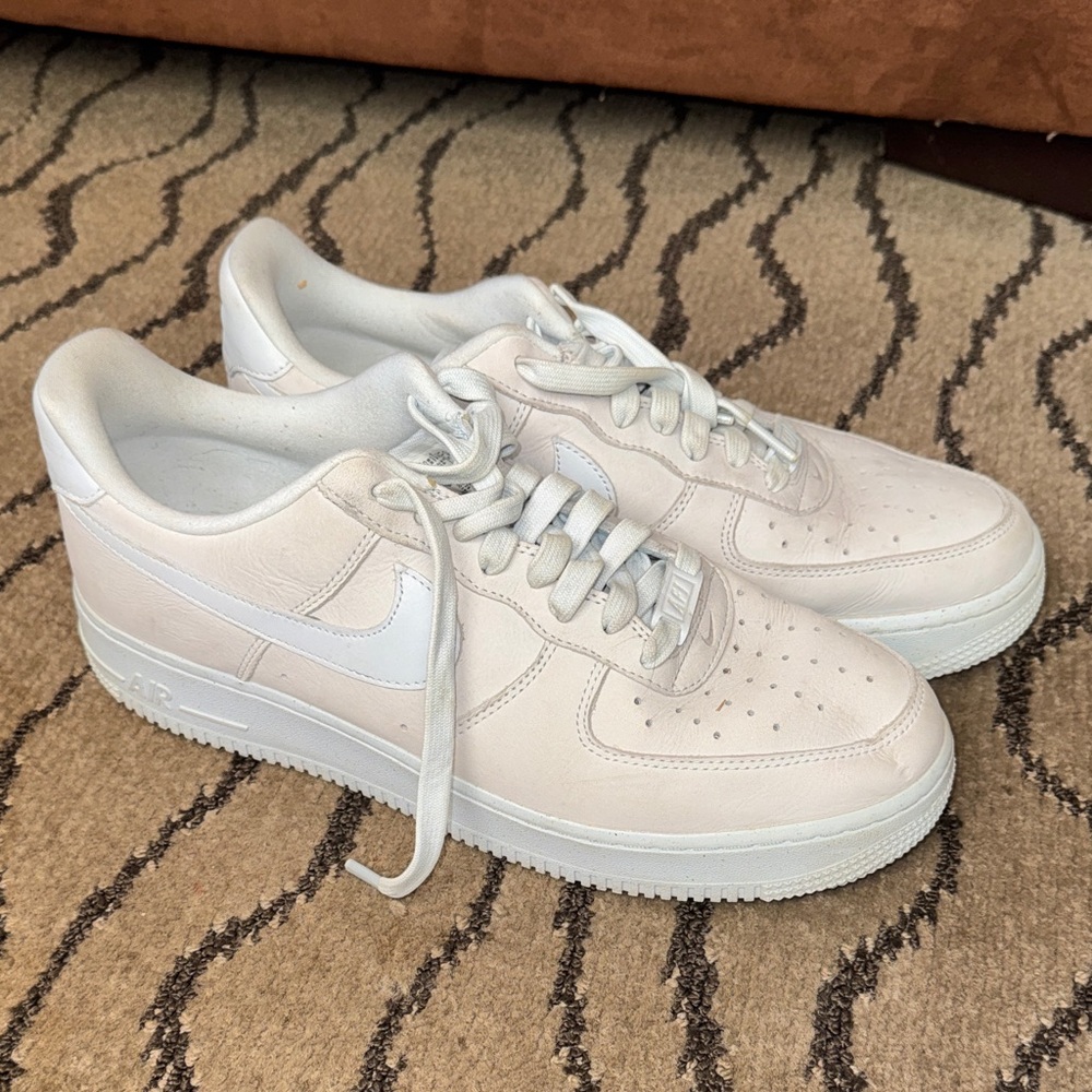 Nike Cream Air Force 1 Sneakers